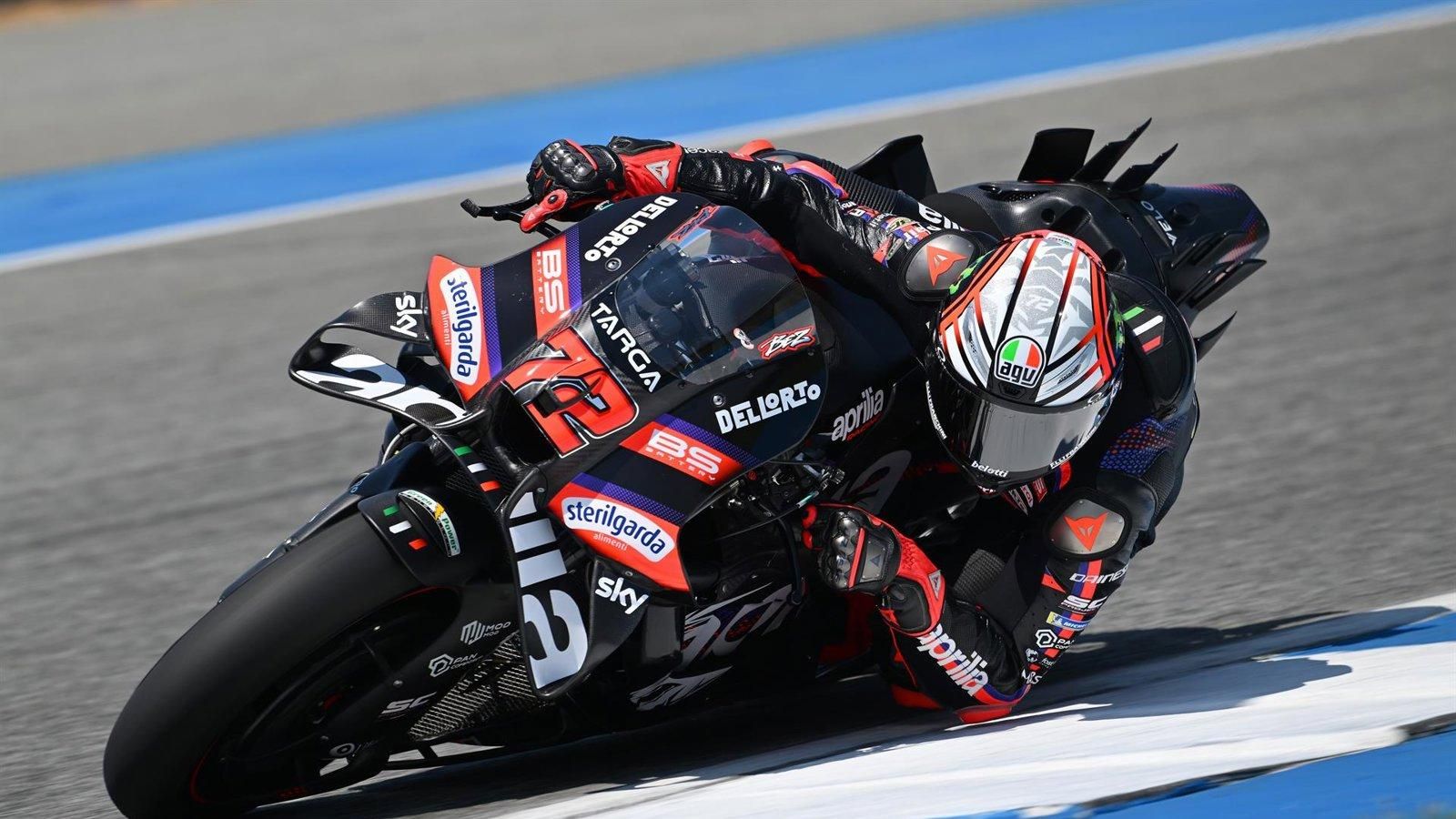 Bezzecchi marca el ritmo en Buriram y Marc Márquez cierra tercero el test de MotoGP
