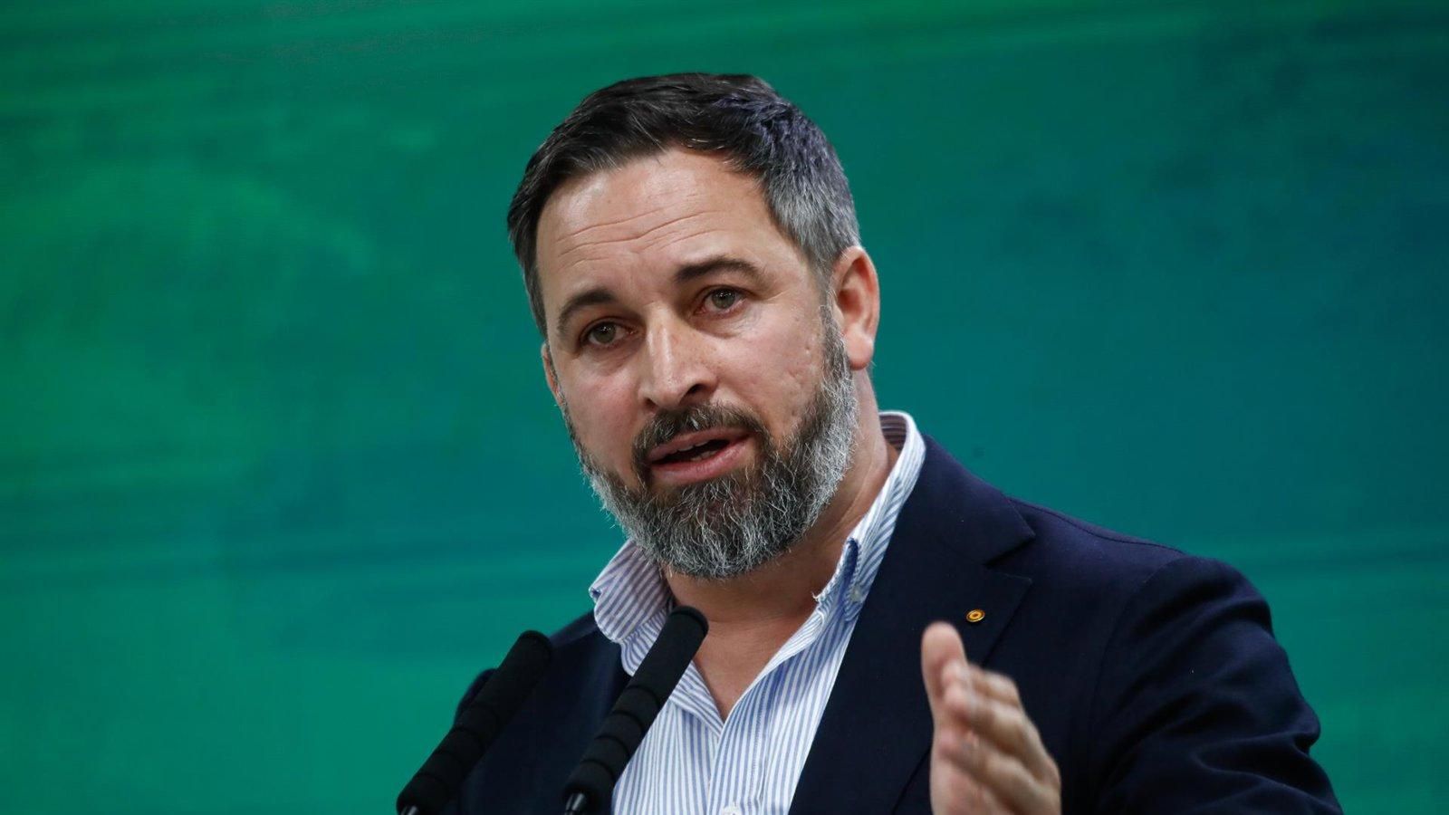 Abascal acusa al PP de “perjudicar a Vox” y advierte de que esa estrategia “puede ser letal”