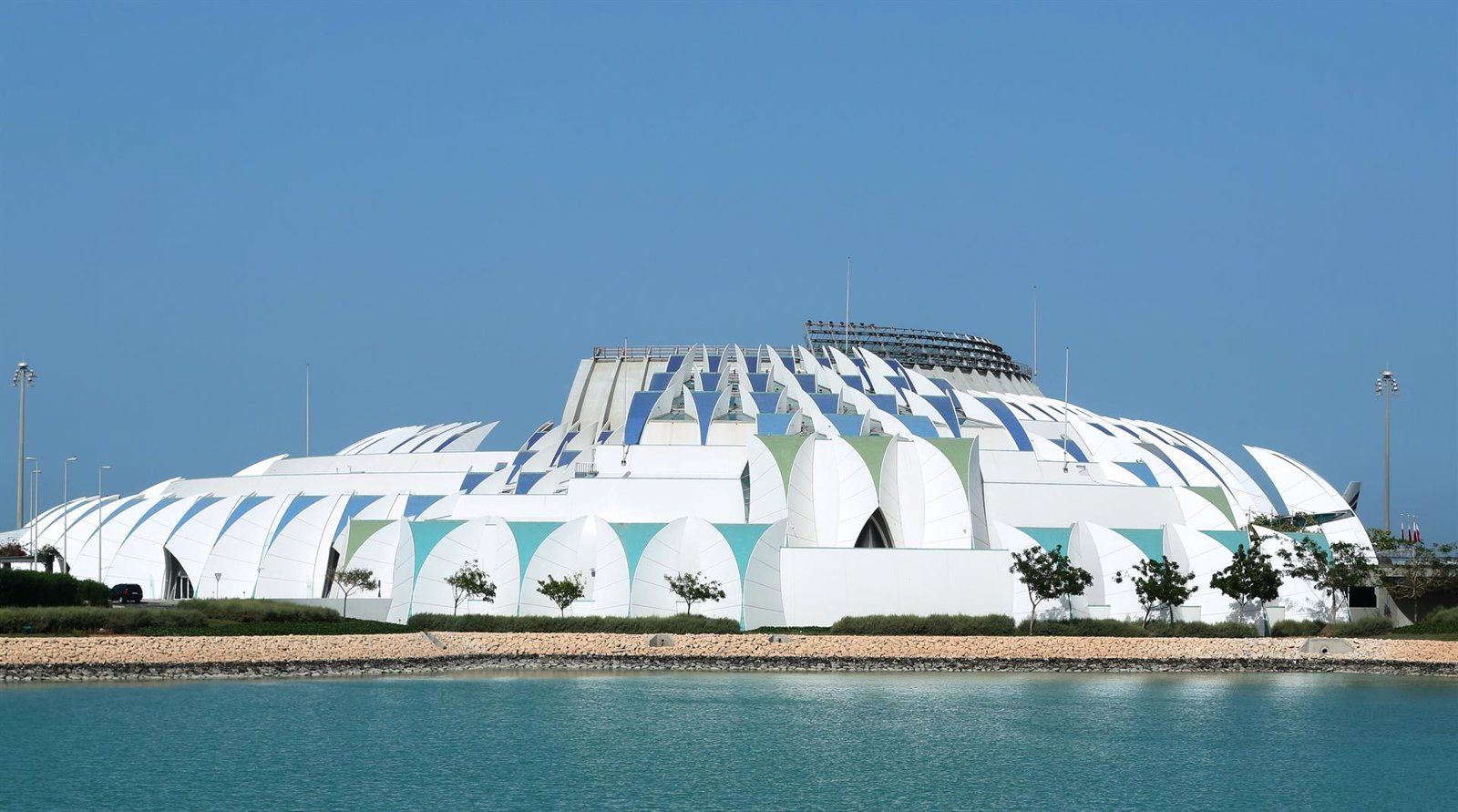 España inicia vuelos comerciales de repatriación desde Qatar tras el inicio del conflicto con Irán