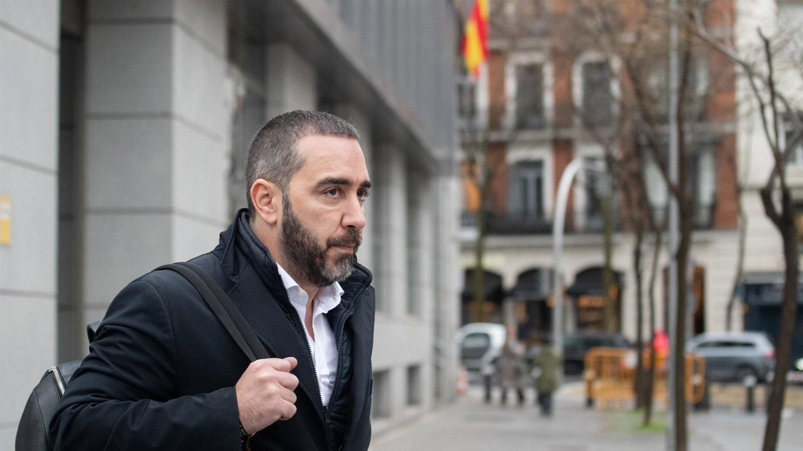 Aldama entrega al juez un sobre con información sobre financiación irregular del PSOE