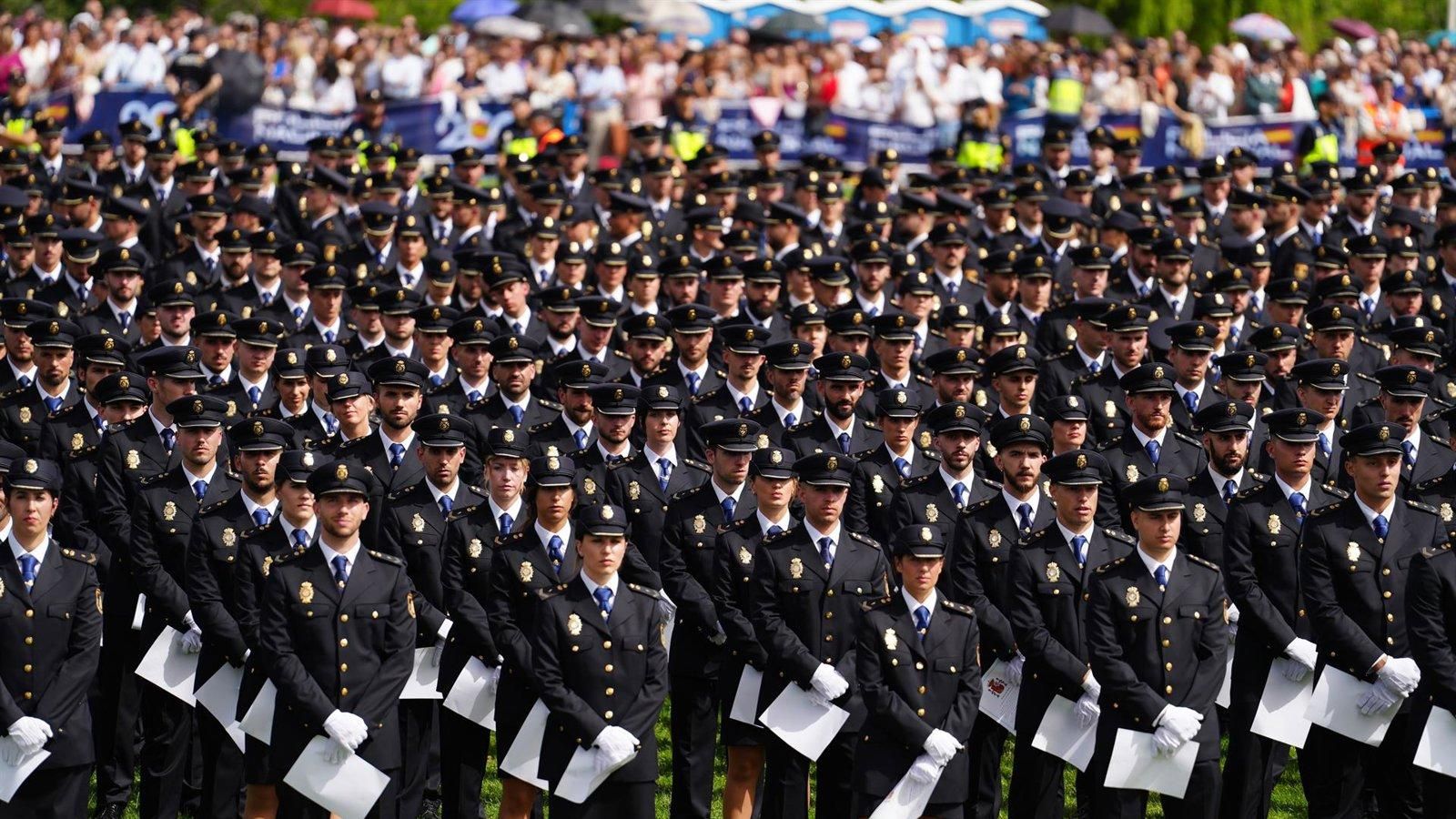 El Gobierno aprueba más de 6.000 nuevas plazas para Policía Nacional y Guardia Civil en 2026