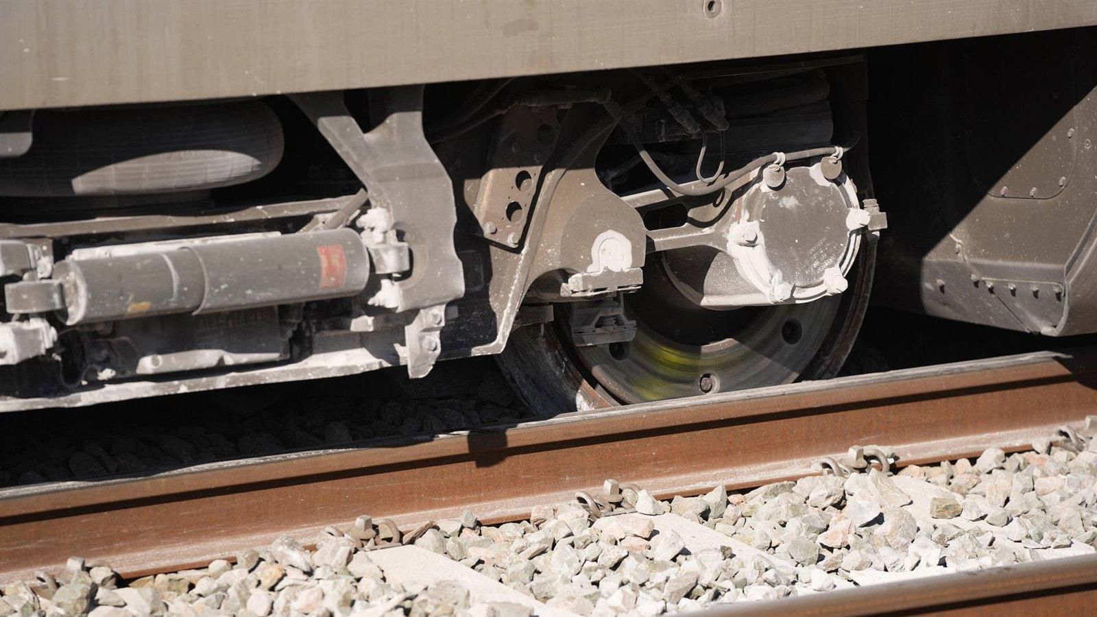 La jueza pide a Adif explicaciones técnicas por el carril del accidente de Adamuz