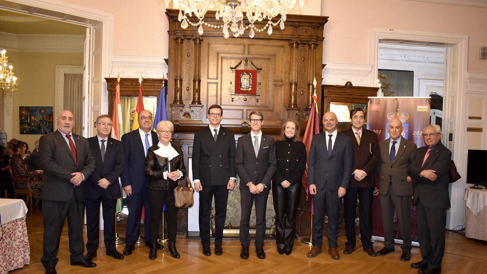 El Centro Riojano de Madrid celebra su 125 aniversario con un acto institucional en su sede de Serrano