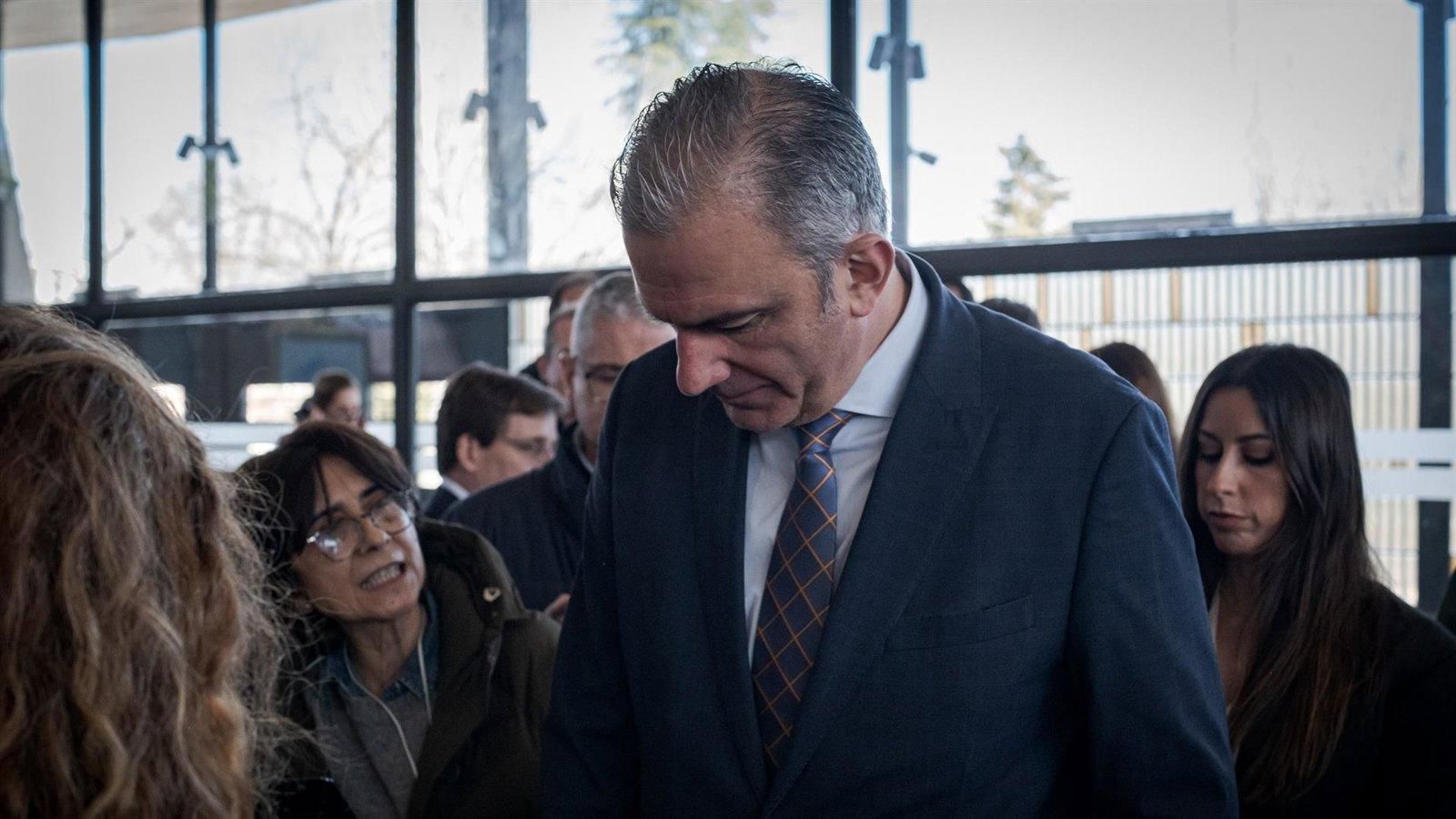 Abascal evita valorar la expulsión de Ortega Smith: “No me gustan las telenovelas”