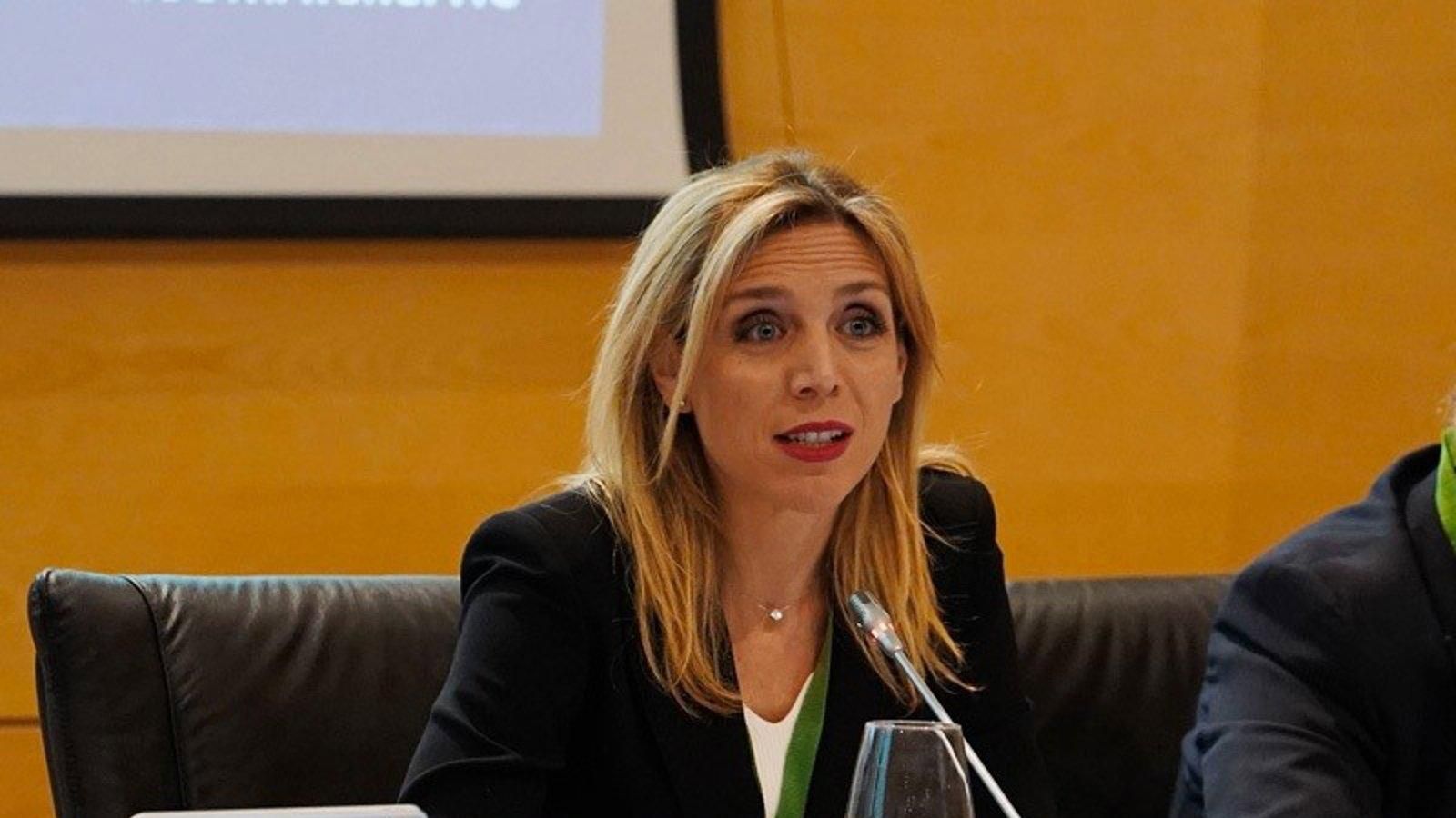 Testa carga contra Ayuso y el PP por su gestión en igualdad y violencia machista