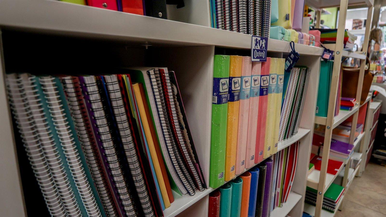 Madrid enviará al extranjero a 475 profesores para reforzar el bilingüismo