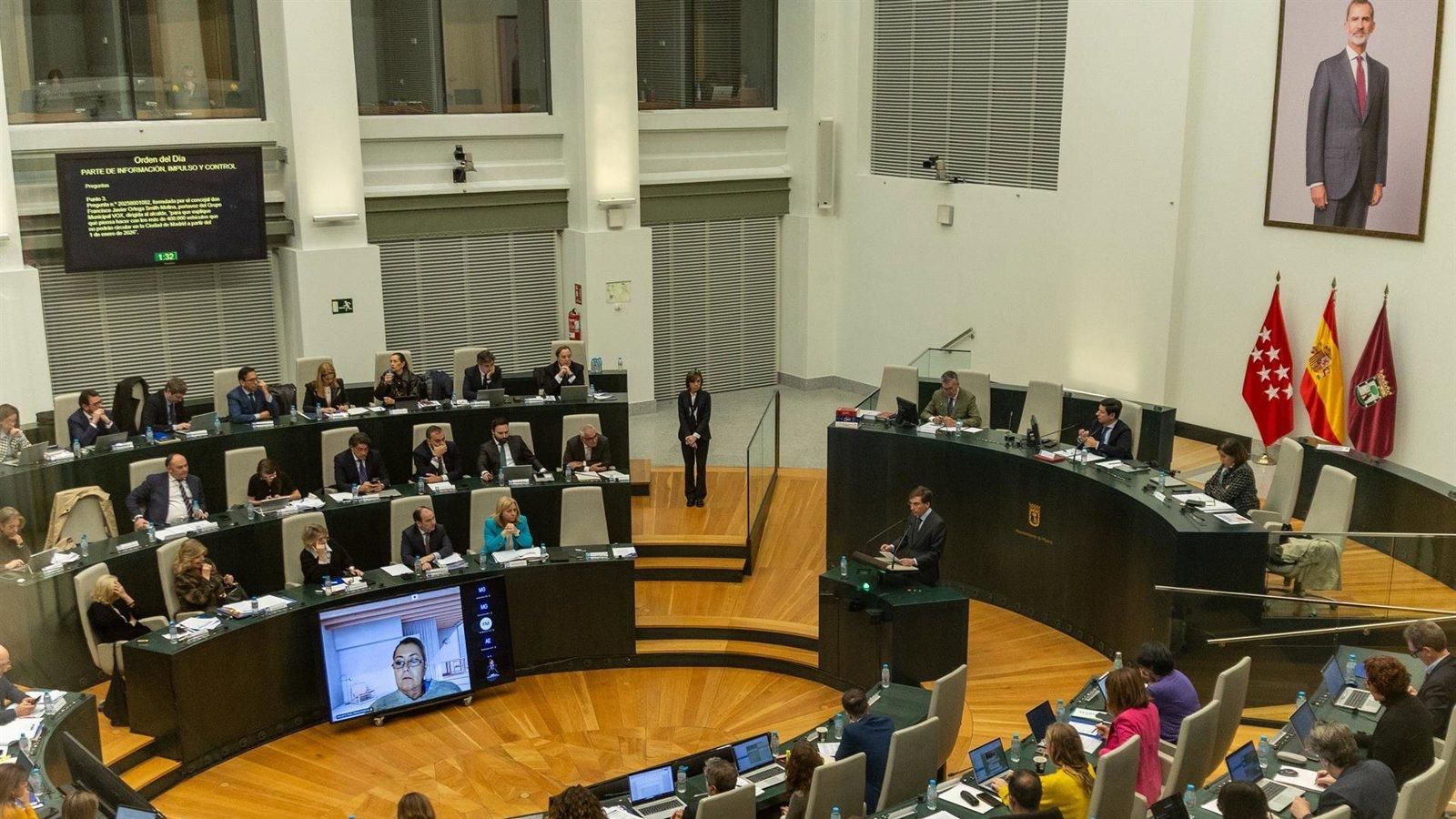 El PP aprueba en solitario la nueva ordenanza de movilidad con más SER y ajustes en las ZBE