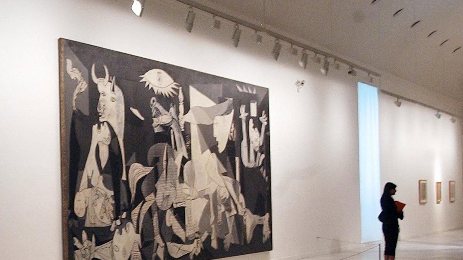 El Reina Sofía rechaza mover el 'Guernica'