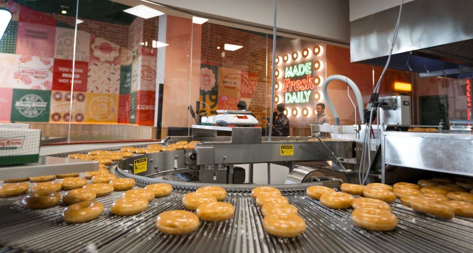 Krispy Kreme abrirá cuatro nuevas tiendas en Madrid antes del verano
