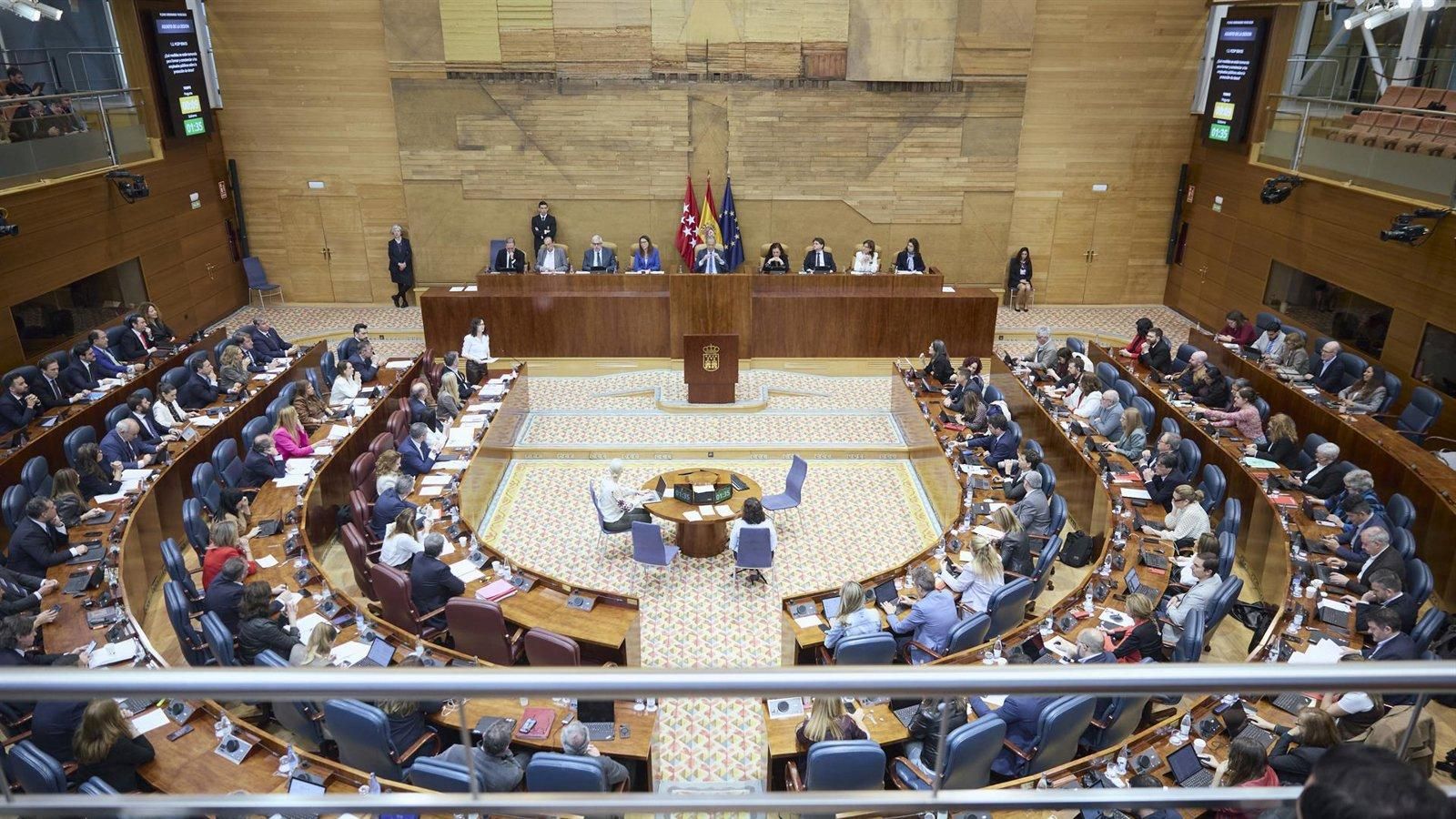 La Asamblea exige al Gobierno acabar con los “indultos encubiertos” a presos de ETA