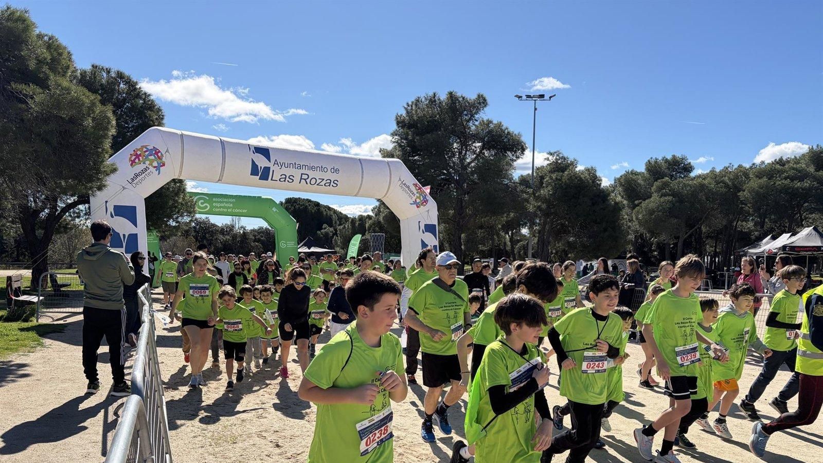 950 corredores participan en la Carrera Contra el Cáncer de Las Rozas