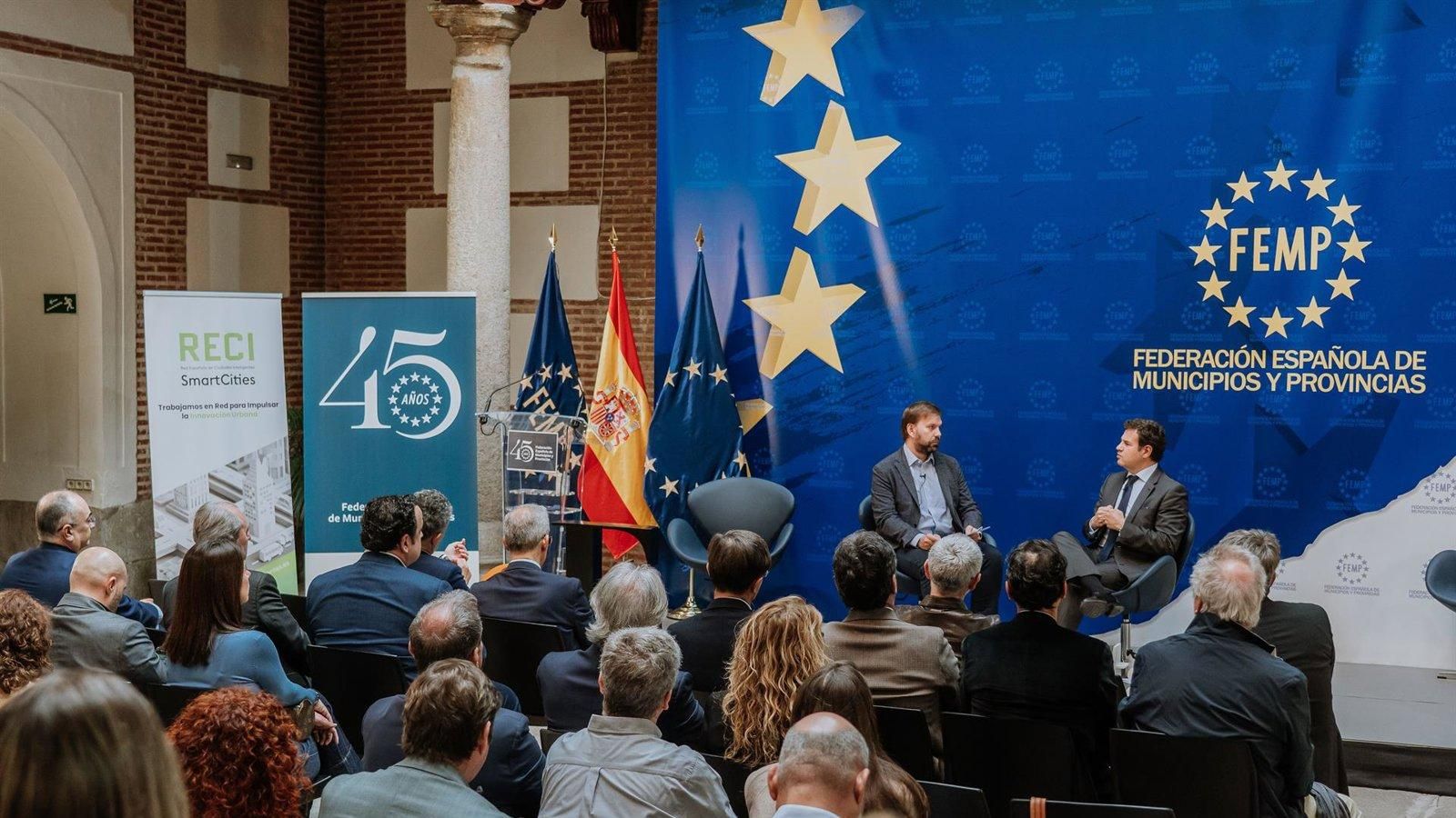 Las Rozas reivindica la innovación urbana como motor de desarrollo económico en un encuentro de la RECI