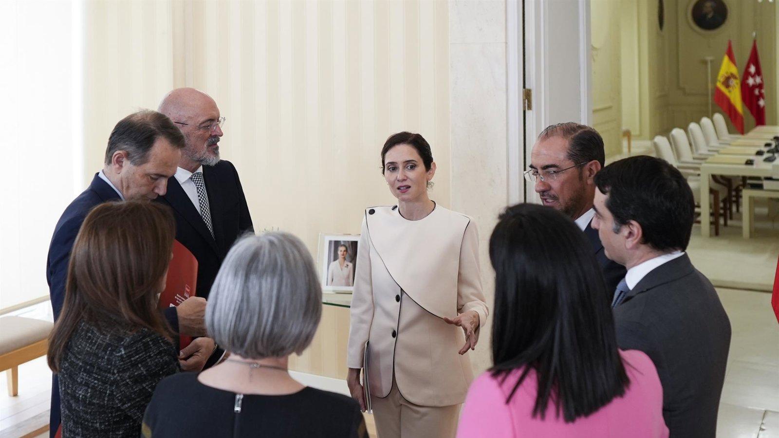 Los rectores de las universidades públicas madrileñas celebran el acuerdo de financiación y piden estabilidad
