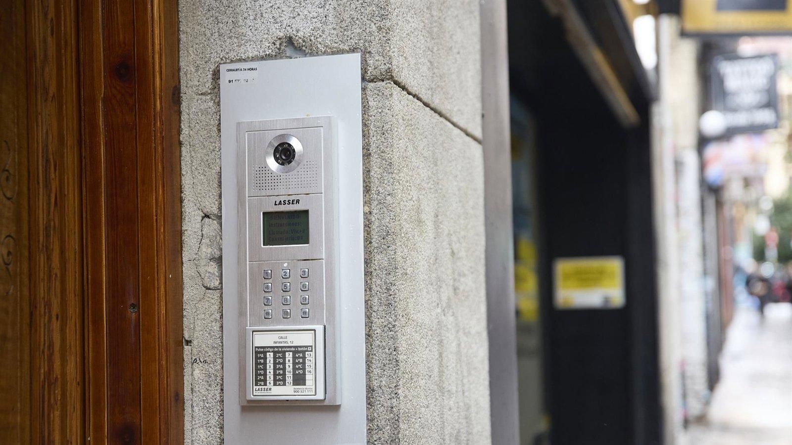 La Comunidad refuerza los requisitos de las VUT y da más poder a los ayuntamientos para limitarlas