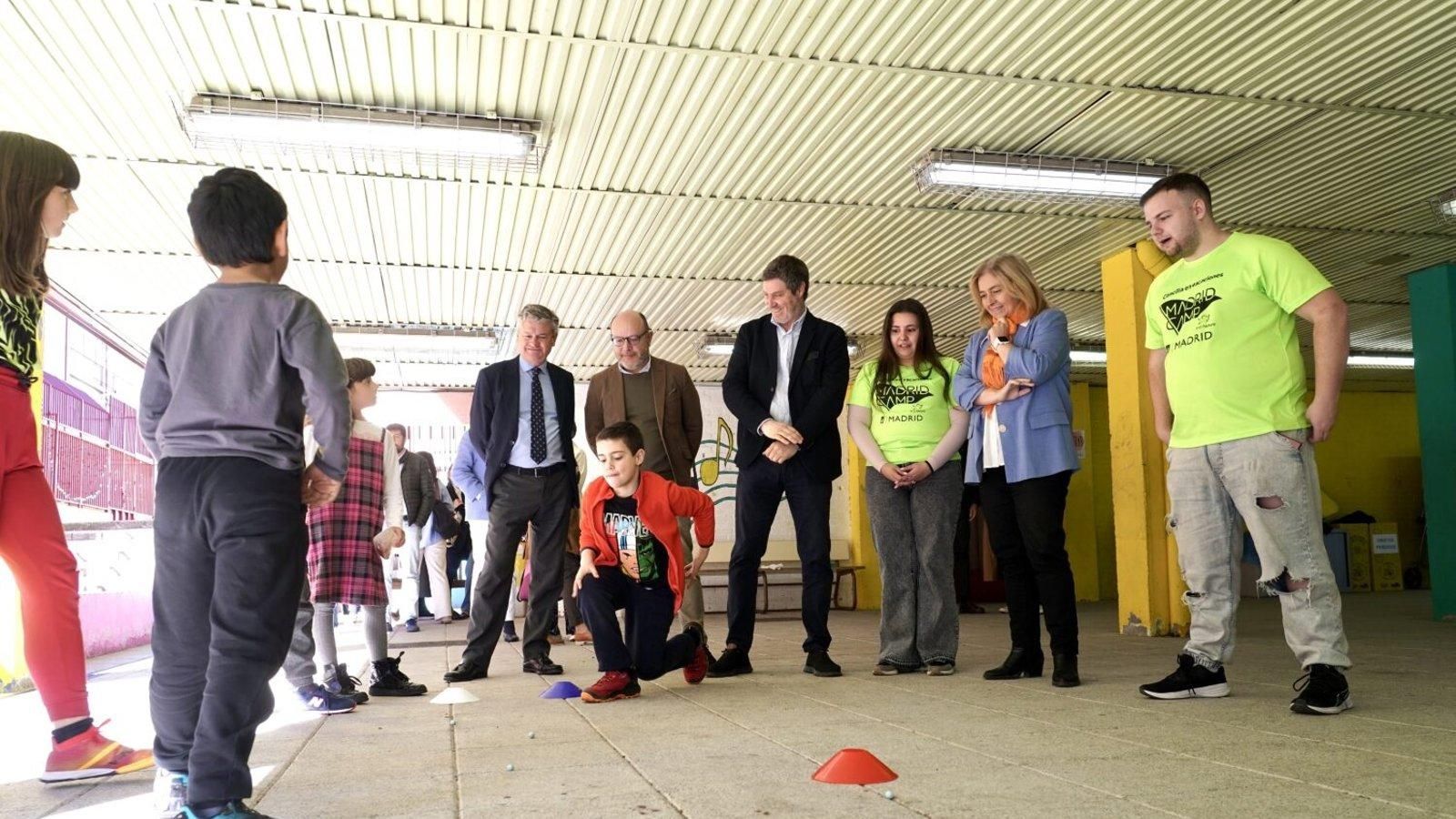 Más de 1.700 menores participan en los campamentos municipales de la ciudad de Madrid en Semana Santa