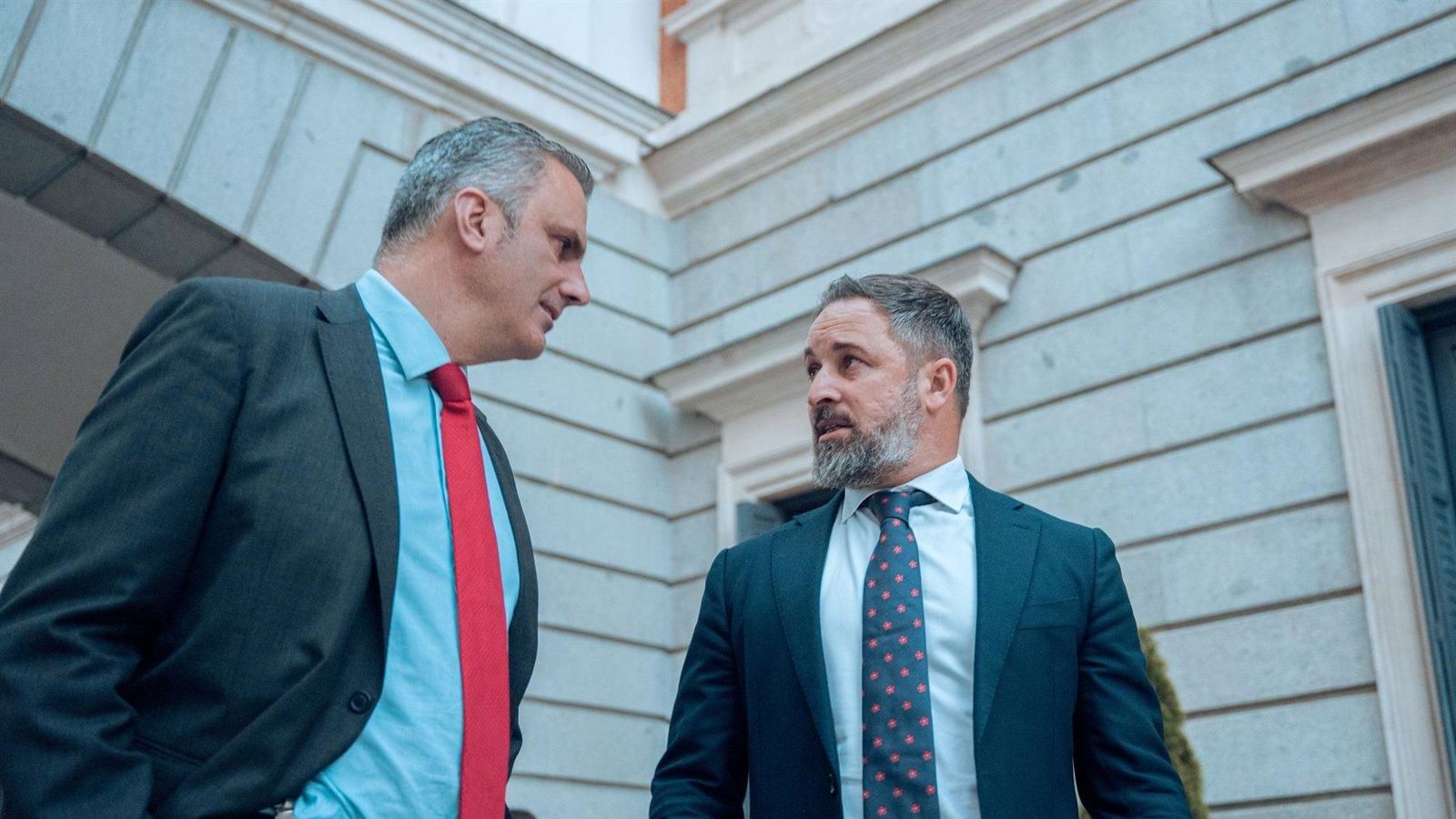 Ortega Smith cuestiona a Abascal y le reprocha no cumplir “en cierta medida” los requisitos para la política