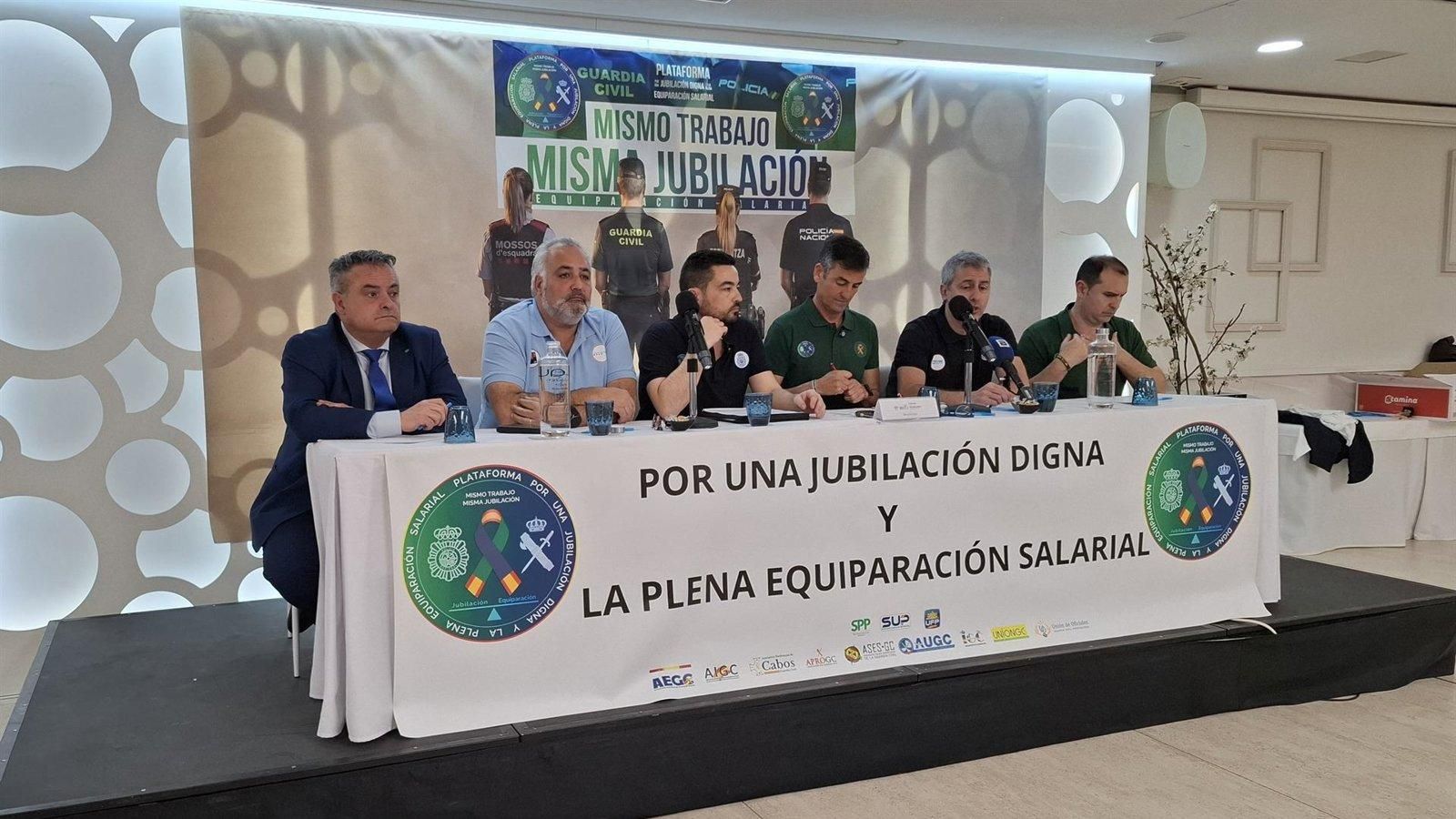 Policías y guardias civiles acudirán a la Almudena para reclamar una jubilación digna y el reconocimiento como profesión de riesgo