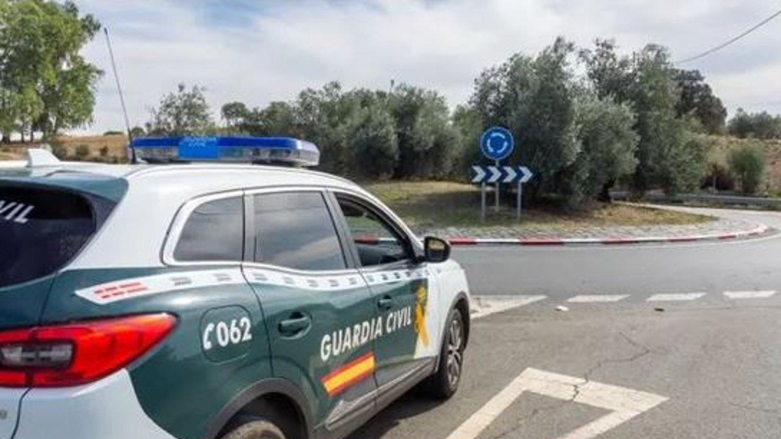 Detenidos cuatro jóvenes por lanzar adoquines contra un cuartel de la Guardia Civil en Ciempozuelos