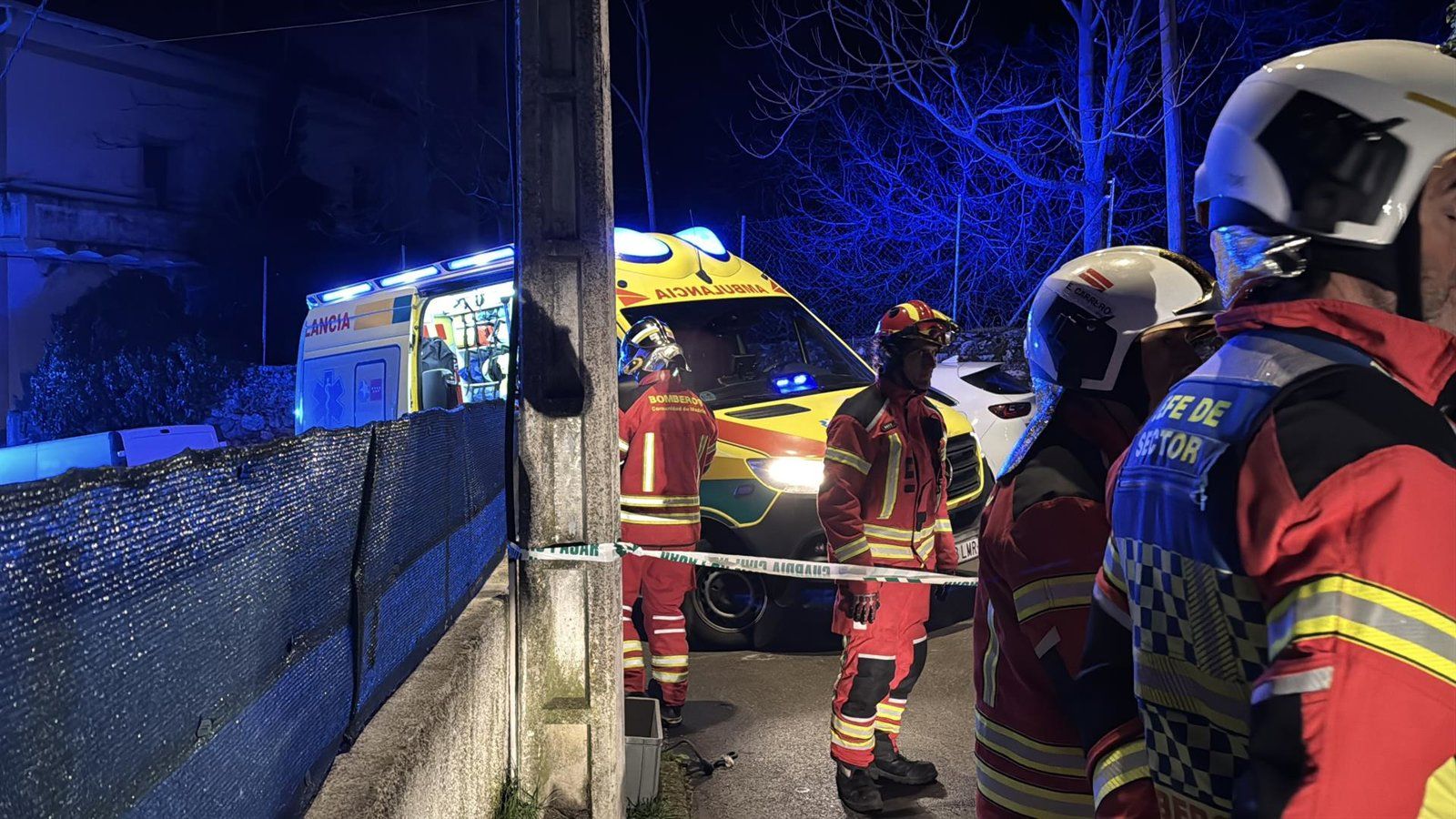Muere un joven de 23 años aplastado por su coche mientras lo reparaba en Miraflores de la Sierra