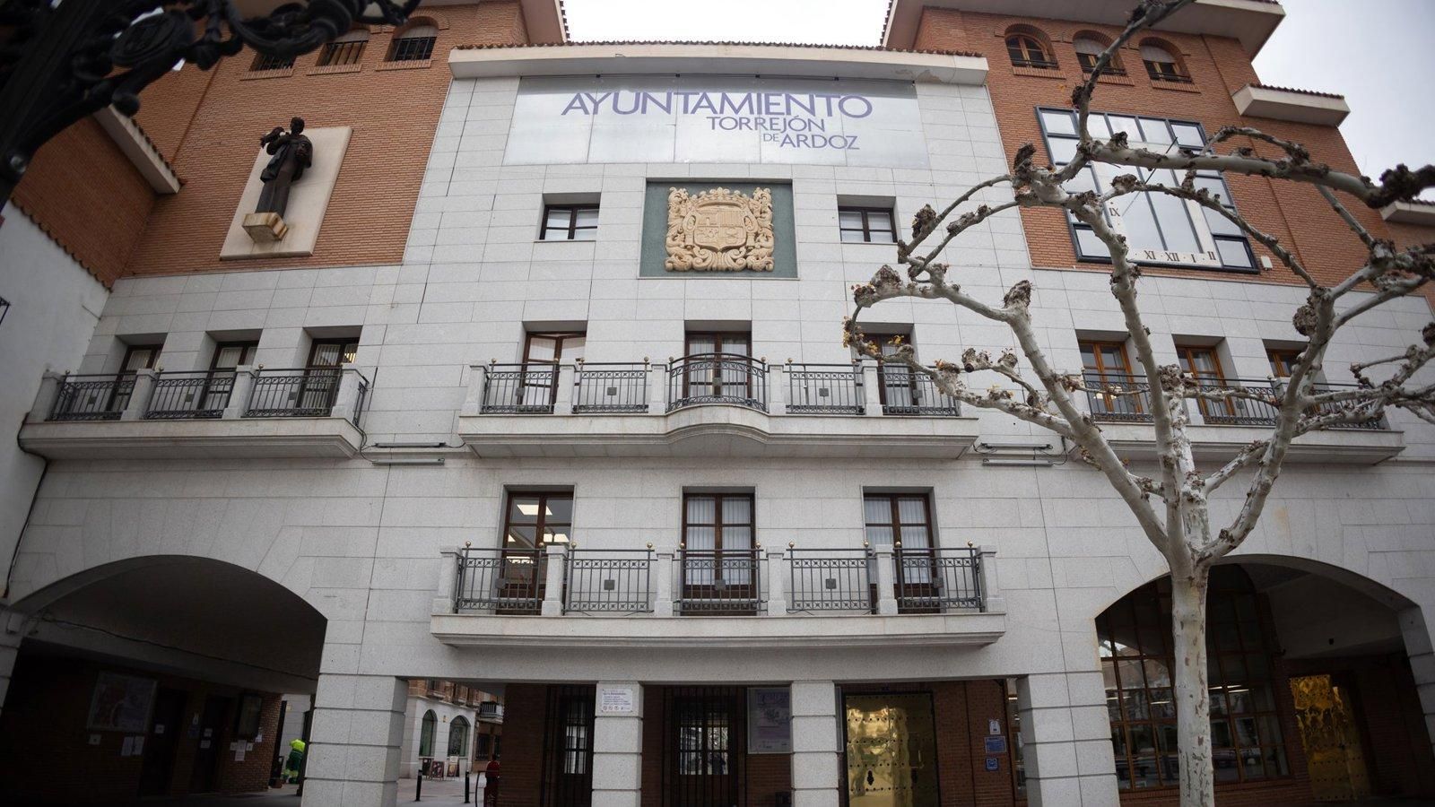 El Ayuntamiento de Torrejón defiende la adjudicación del Centro de Protección Animal