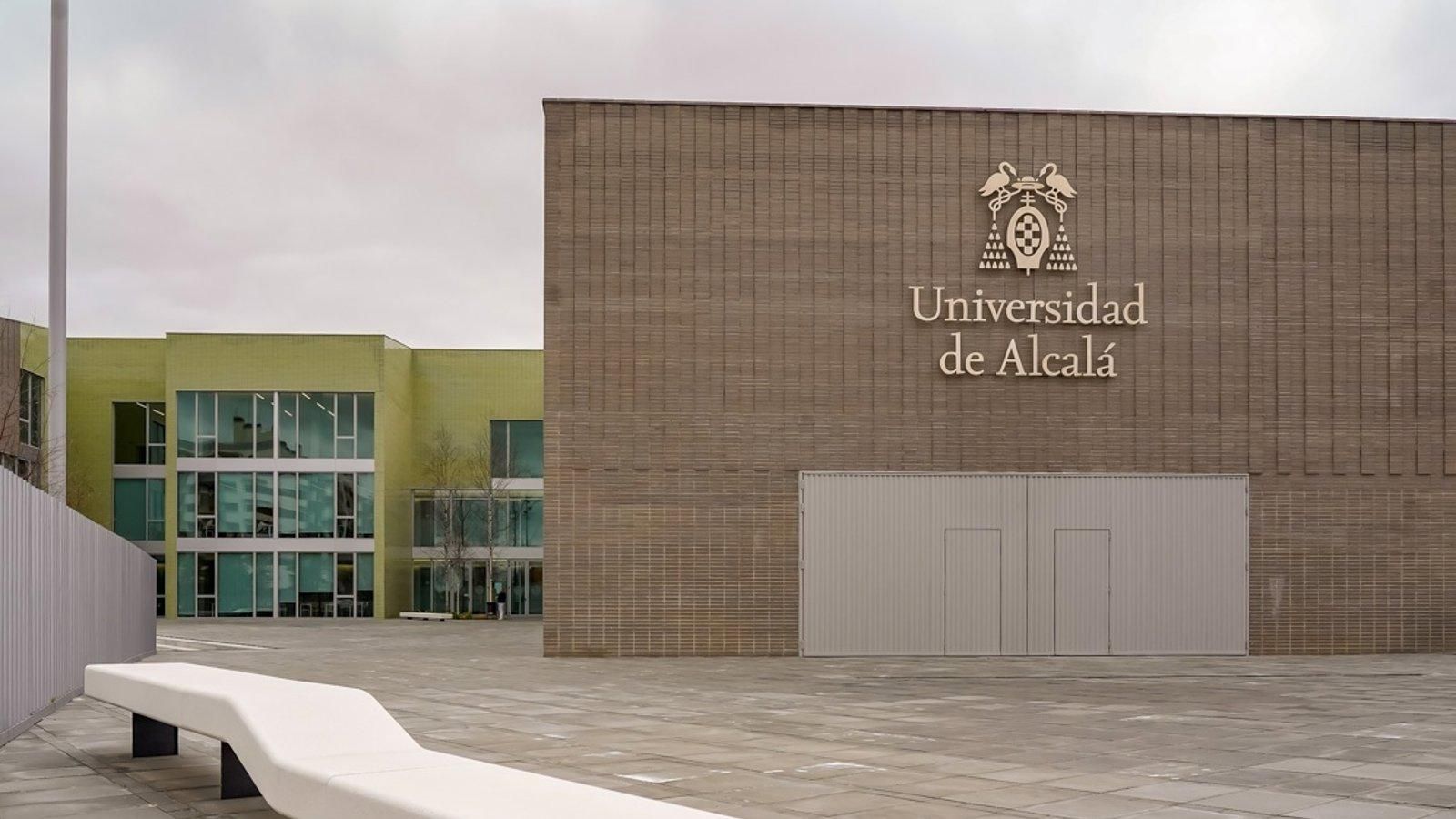 La Universidad de Alcalá ofrece nuevos cursos para mayores de 50 años en Torrejón