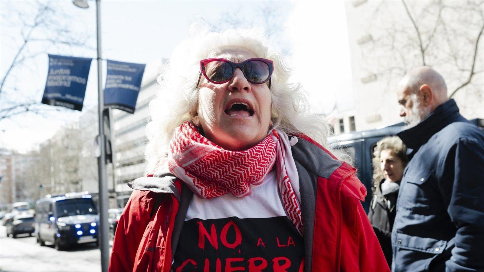 Unas 4.500 personas se concentran en Madrid para pedir el fin de la guerra en Oriente Próximo