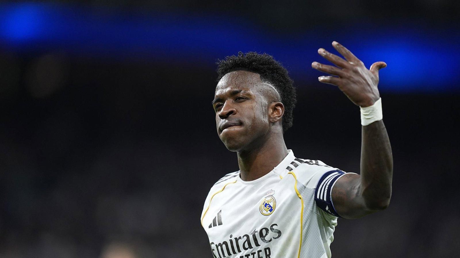 Vinícius rompe su sequía en el derbi