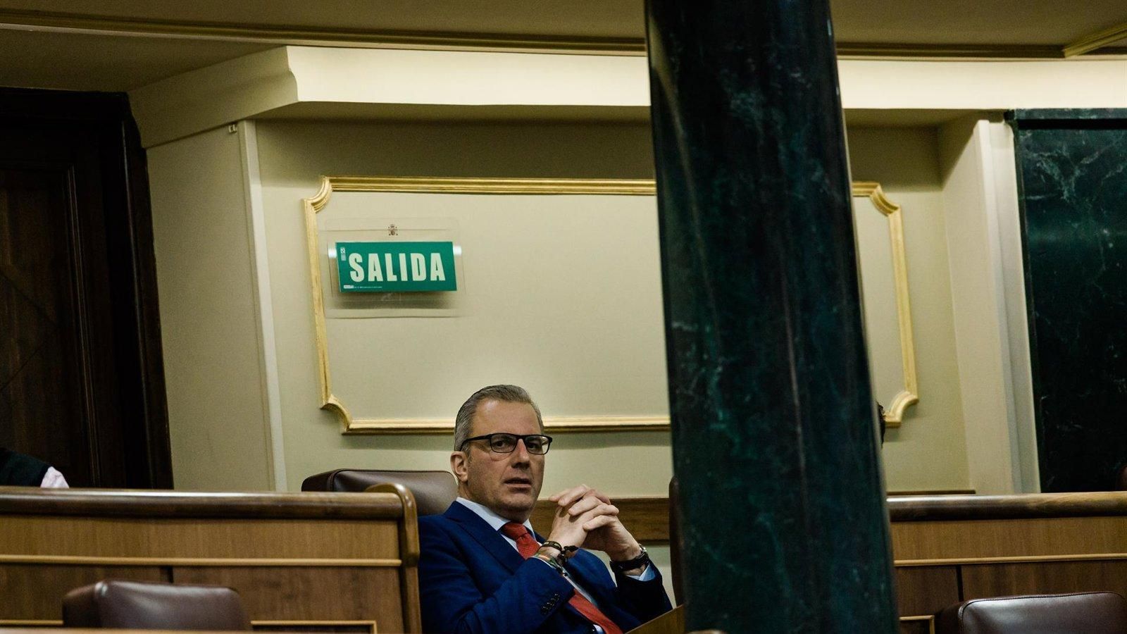 Vox da un nuevo golpe a Ortega Smith y le aparta de la Diputación Permanente del Congreso 