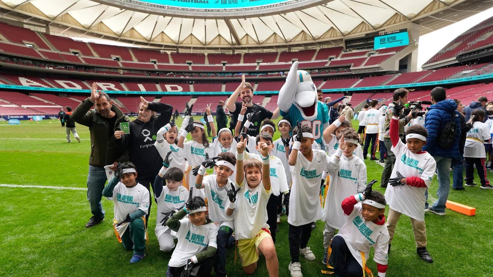 La NFL impulsa en Madrid su primer programa social con jóvenes vulnerables