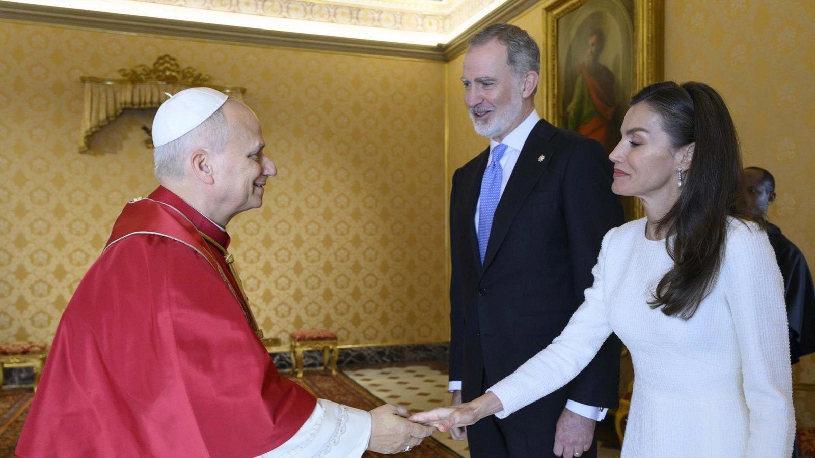 Los Reyes se reúnen con León XIV en su visita al Vaticano