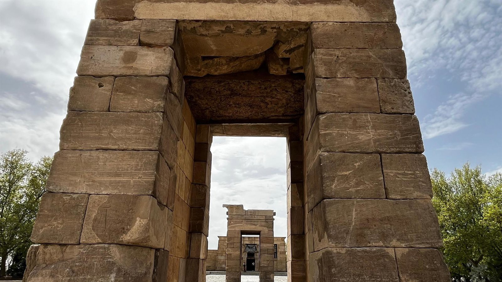Rivera de la Cruz defiende que el Templo de Debod está en buen estado