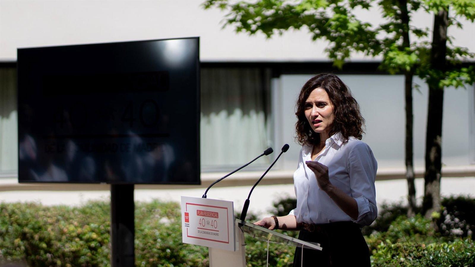 Ayuso denuncia el silencio de Sánchez ante la trama de las mascarillas
