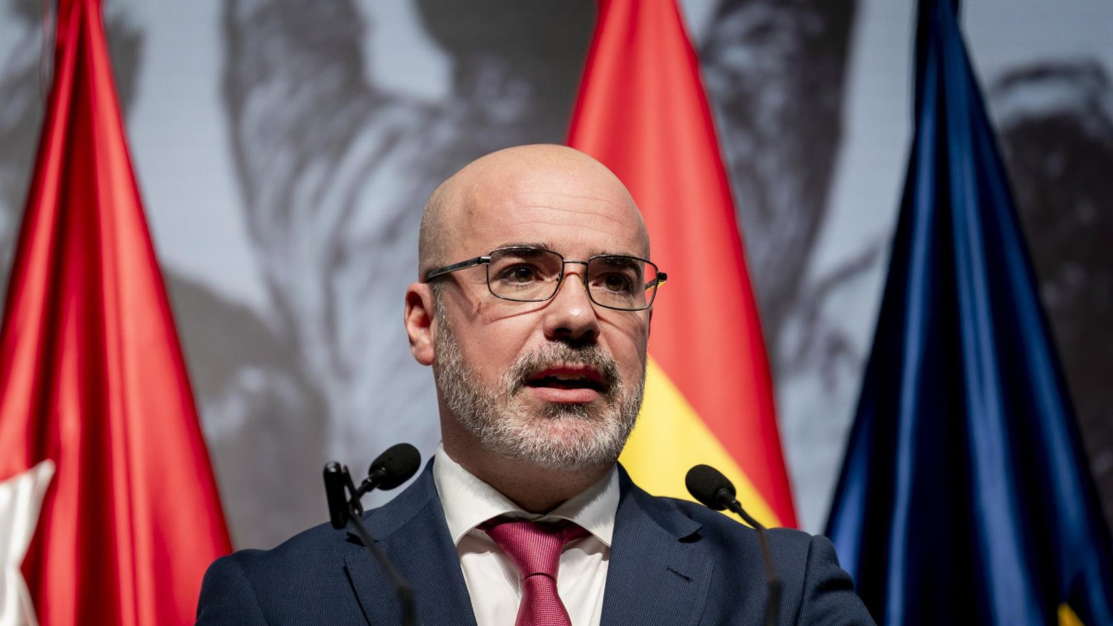 Madrid acusa al delegado del Gobierno de usar su cargo para atacar al alcalde de Móstoles