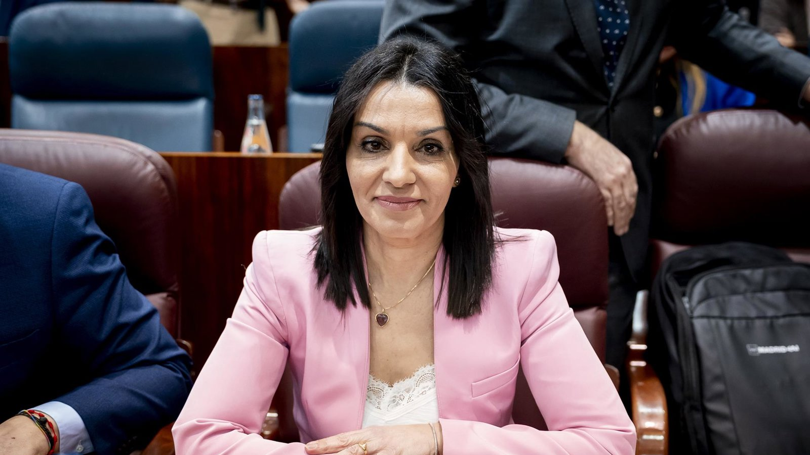 Zarzalejo promete diálogo con los sindicatos de Infantil mientras sigue la huelga