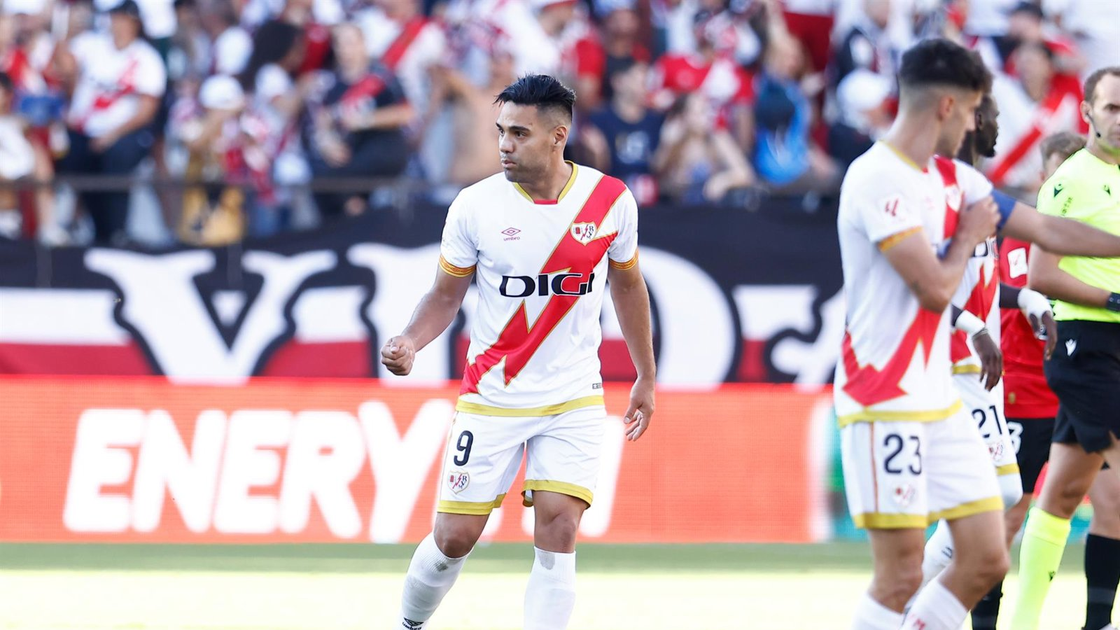 Condenados a entre dos y cuatro años de prisión los autores del robo en la casa de Falcao