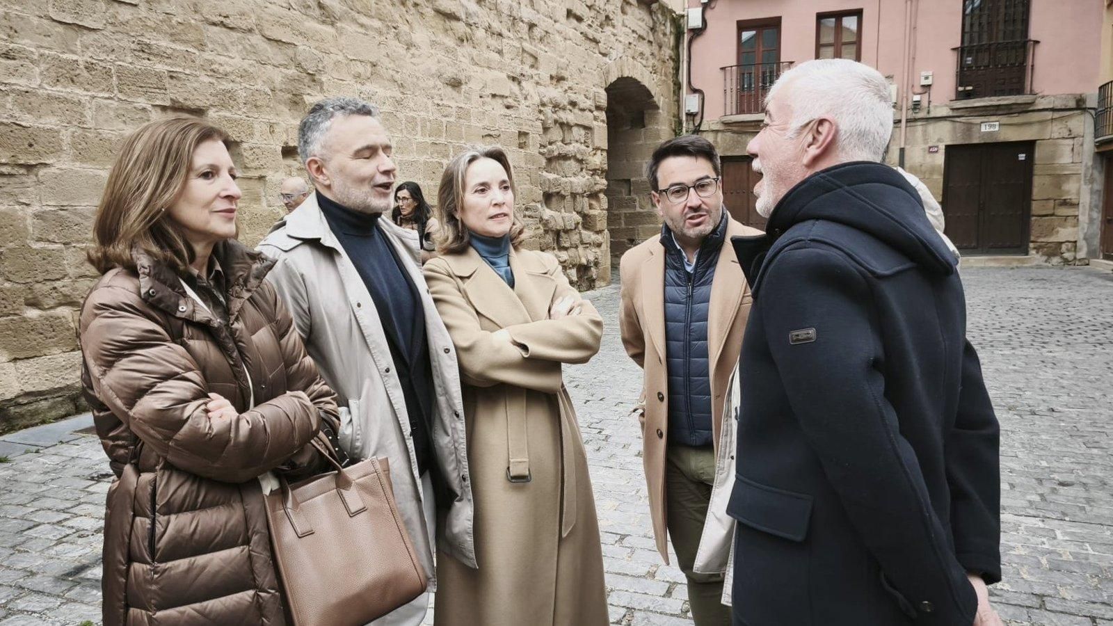 Cuca Gamarra acusa al Gobierno de Sánchez de corrupción y exige responsabilidades políticas