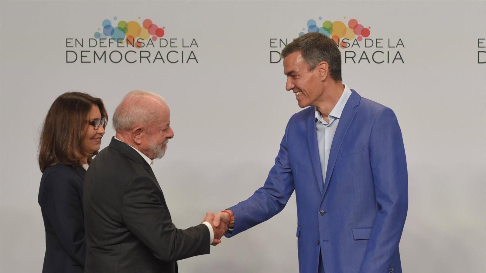 Lula carga contra Trump en Barcelona: "Ningún presidente tiene derecho a imponer reglas a otros países"