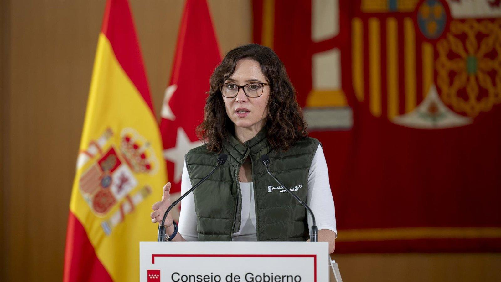 Ayuso lamenta el asesinato del menor de Villanueva de la Cañada y traslada su pésame a la familia