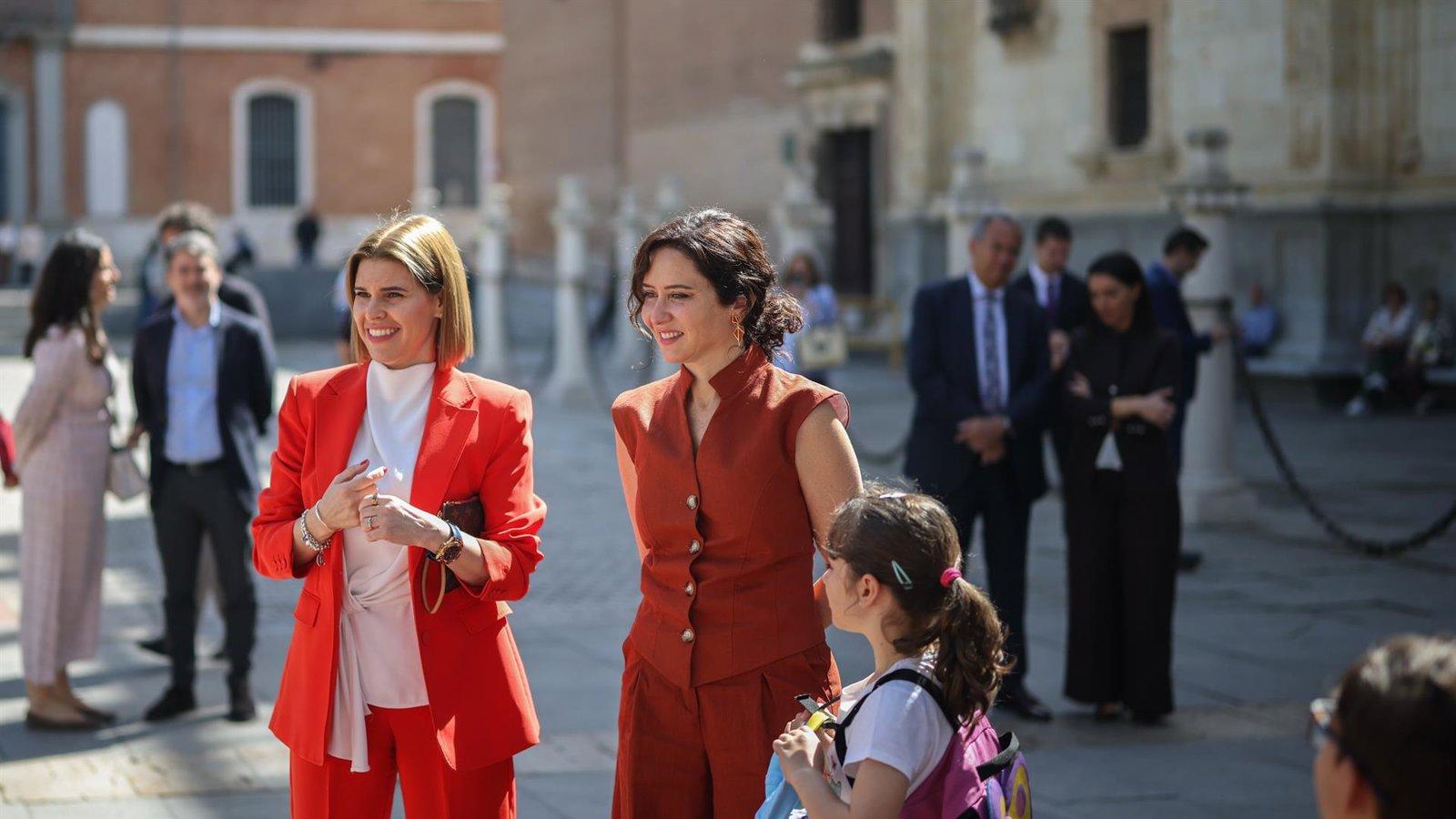 Ayuso presenta en Alcalá un proyecto para convertir Madrid en referencia universitaria