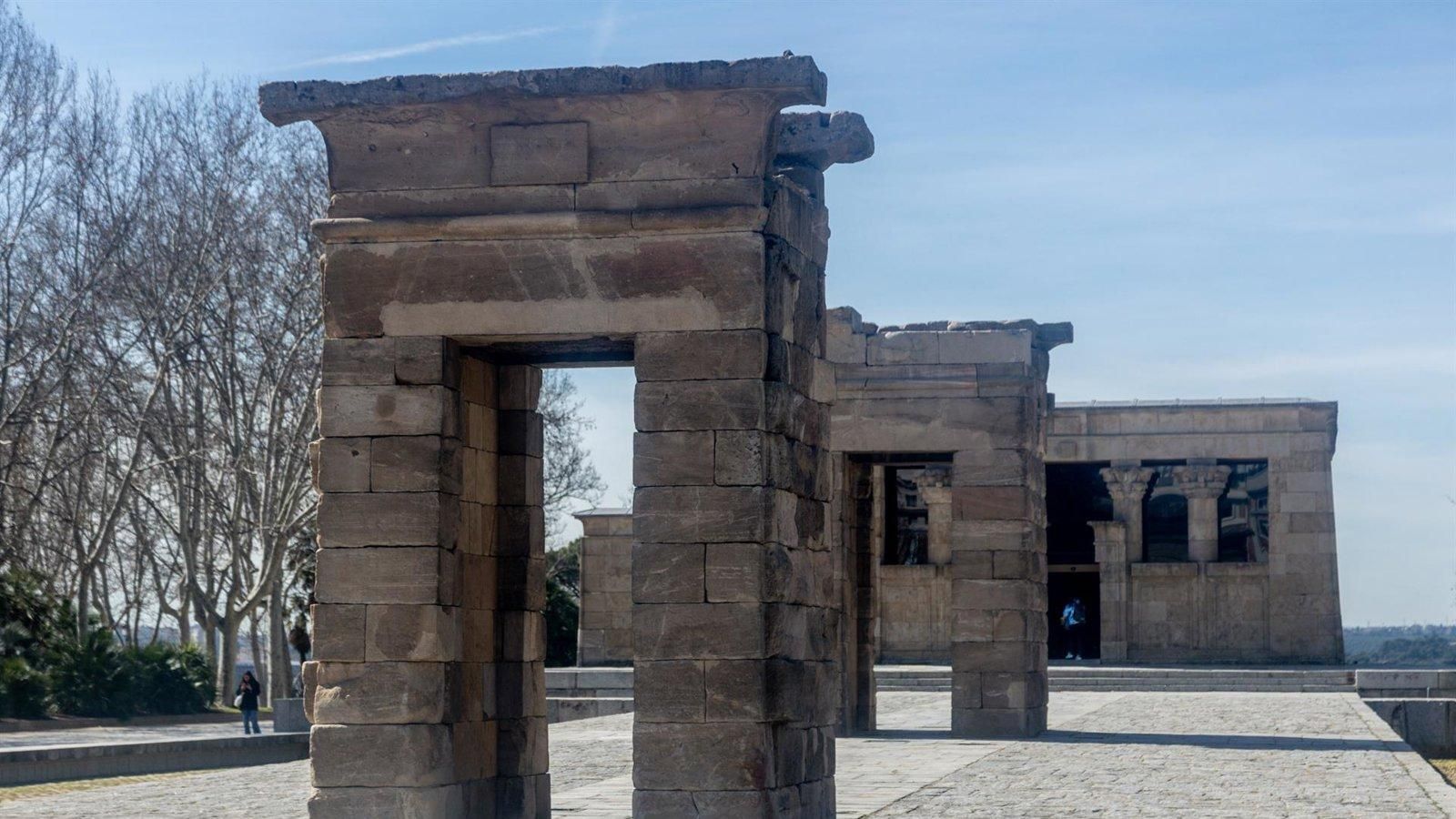 Sanz asegura que el vandalismo en el Templo de Debod es de "hace años" y no reciente