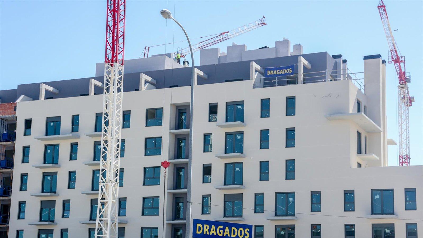 El Plan Vive regional dará prioridad a quienes lleven cinco años empadronados en su municipio