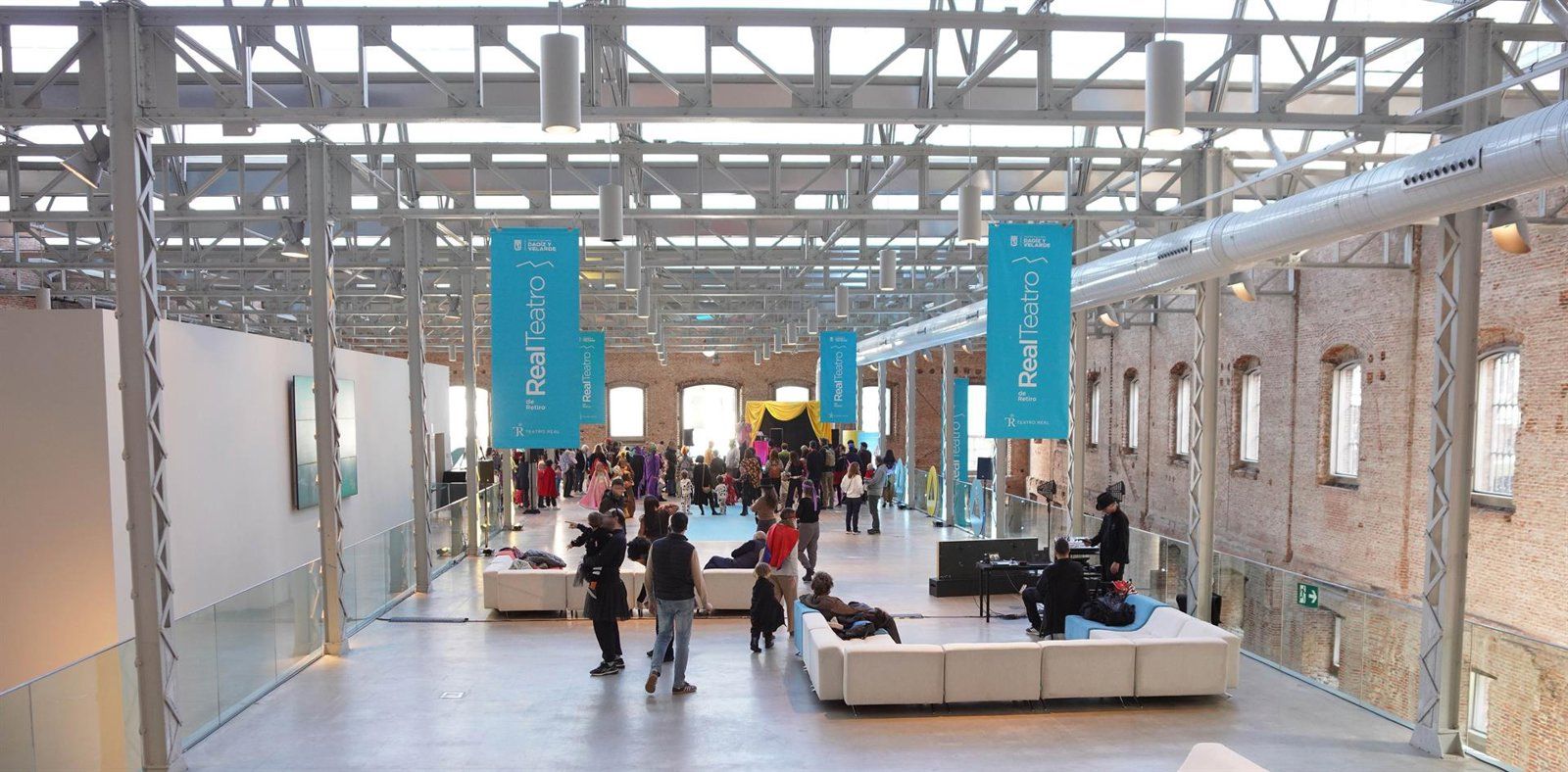 El Real Teatro de Retiro presenta hasta el 19 de abril música inmersiva, ópera breve y conciertos pedagógicos