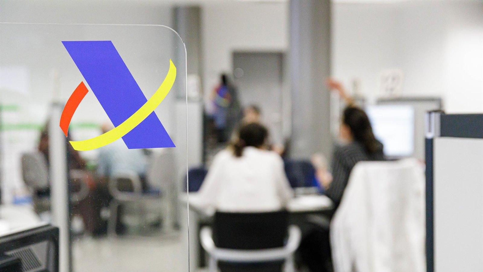 Hacienda desaconseja usar ChatGPT para hacer la Renta