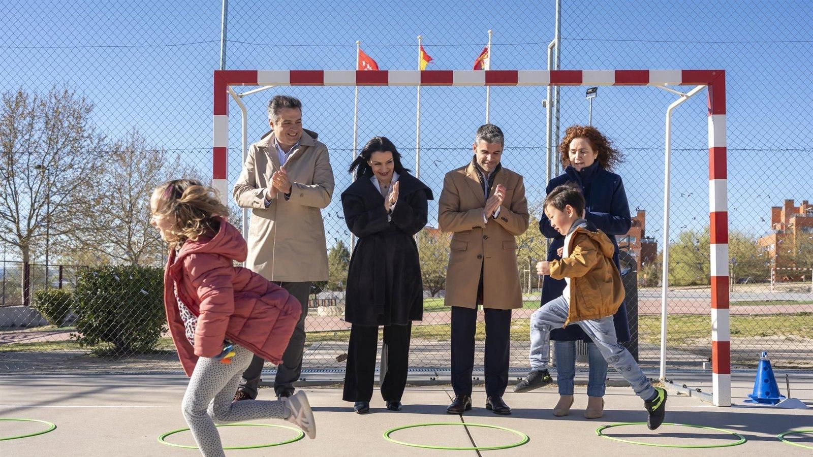 Más de 100 colegios públicos de 67 municipios abren sus puertas en Semana Santa