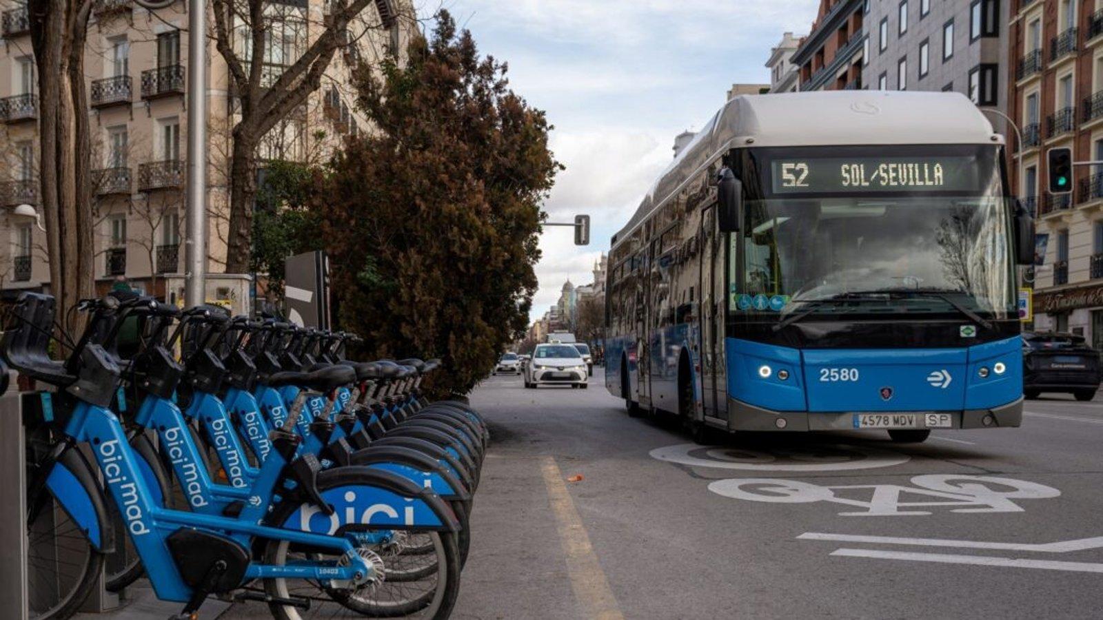 Más de 3,6 millones de viajes gratis en EMT y bicimad tras la Semana Santa