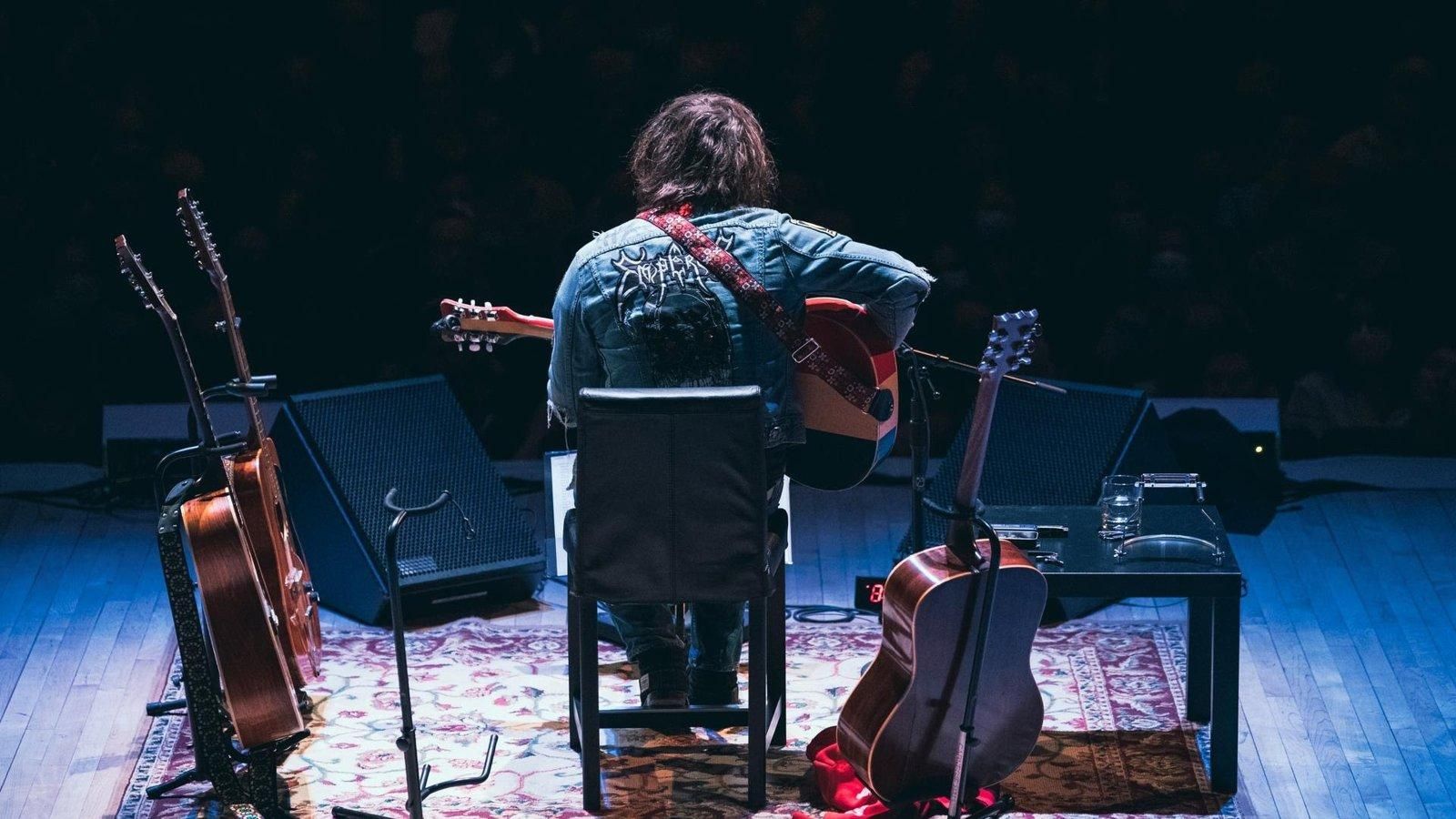 Ryan Adams actuará el 12 de octubre en Teatro Lope de Vega dentro de su gira acústica