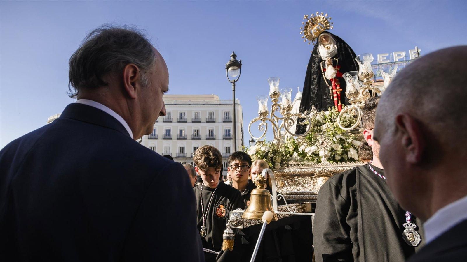 López-Valverde participa en la procesión de la Soledad y en la Pasión de Chinchón