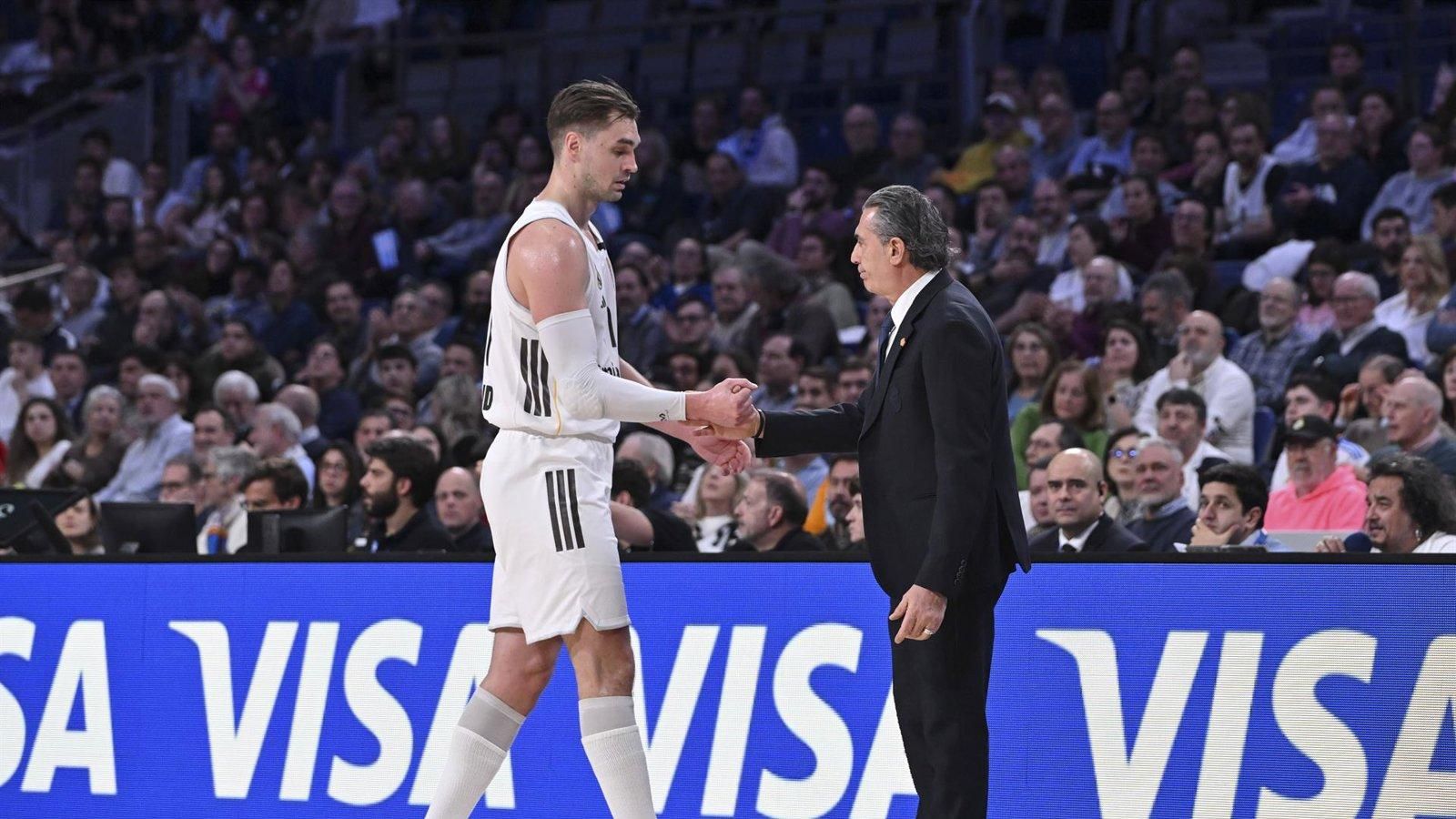 Scariolo confirma que Hezonja tiene opción de volver a la NBA