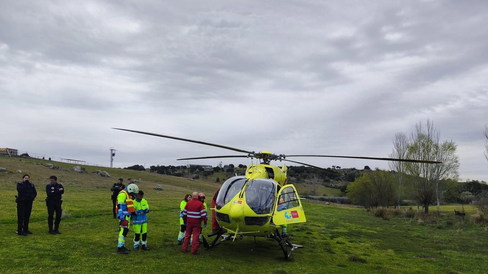 Herido grave un hombre de 67 años en una finca de Colmenar Viejo con una pierna atrapada en una mula mecánica