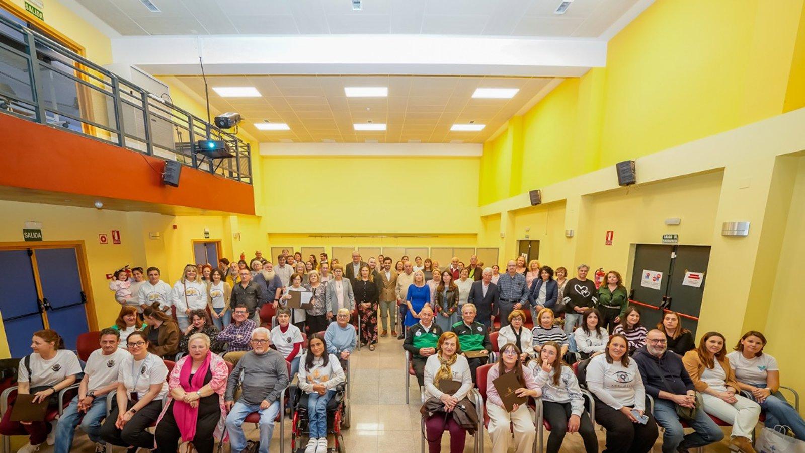 El Ayuntamiento cede gratis espacios a 24 asociaciones de Torrejón